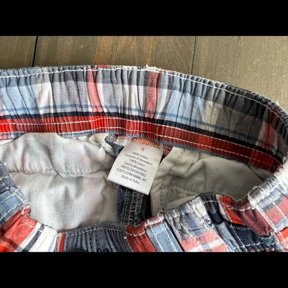 Gymboree Shorts - Boys size 5 - Picture 3 of 3